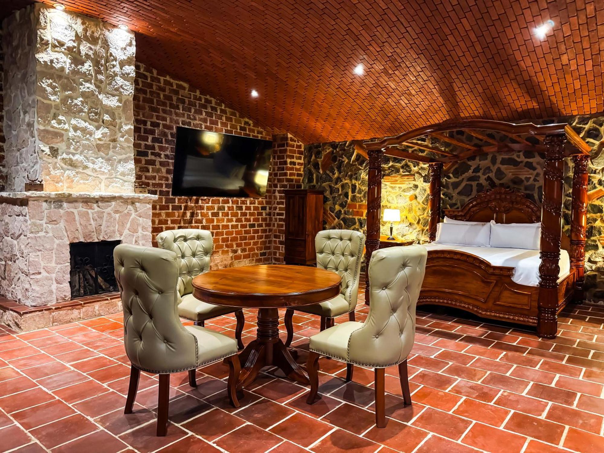 Le Suisse Spa Santa Lucía Milpas Altas Exterior foto